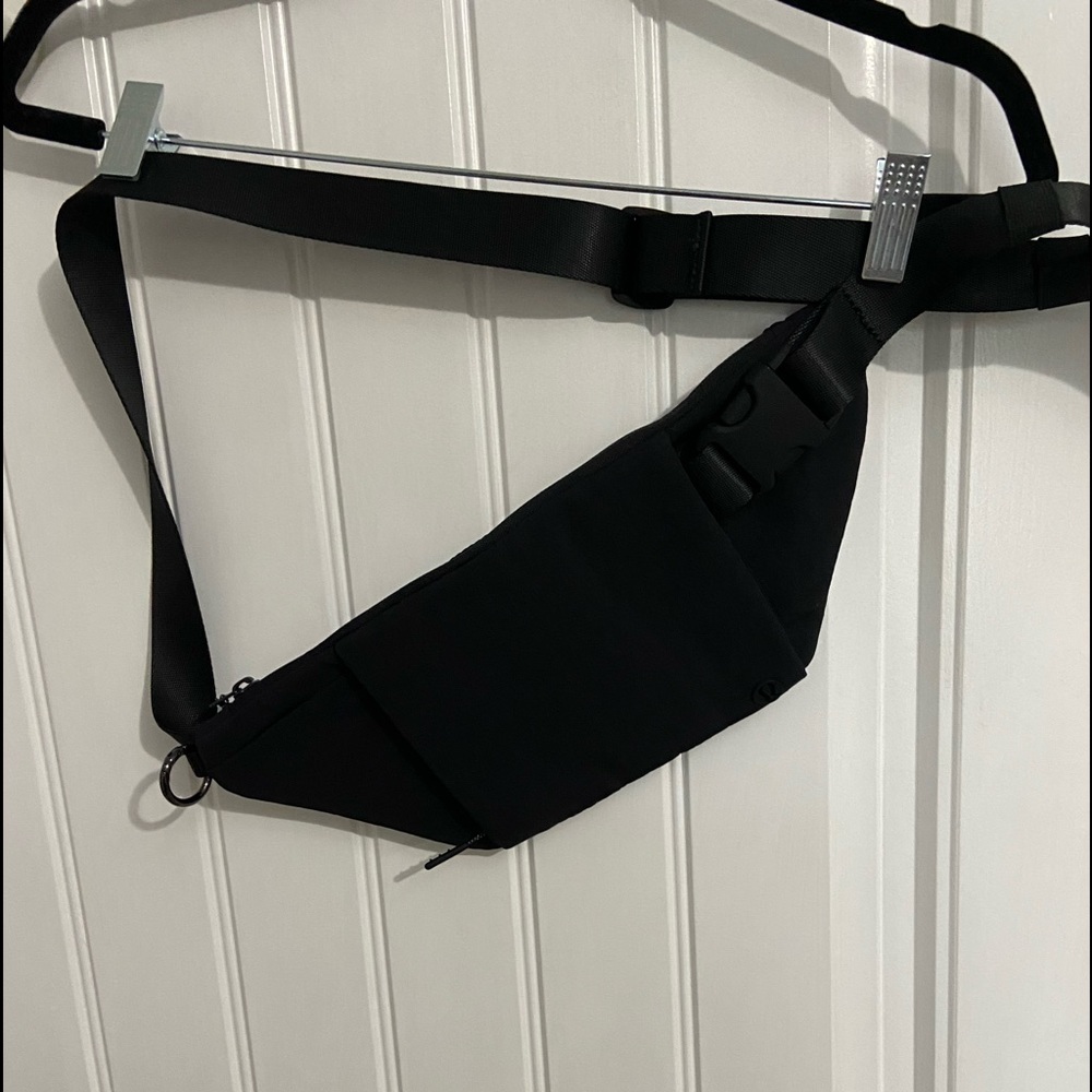 Lululemon Fanny pack